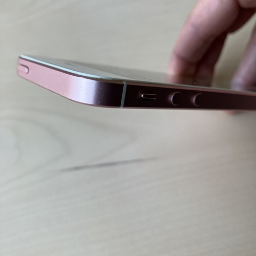 Apple iPhone SE - 16GB - Rose Gold (Unlocked) A1723 (CDMA + GSM) - Picture 5 of 9