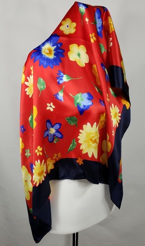 FABI Luxury Italian Silk Bright Red Floral 34" Square Scarf - Picture 6 of 9