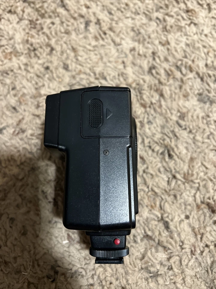 Minolta Auto 200X Shoe Mount Flash Photoflash Unit 946 D - Image 4 of 4