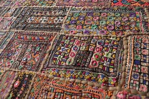 87x53 cm vintage orient Patchwork Teppich Wandbehang bettdecke Bedcover 22/32 - Picture 5 of 6