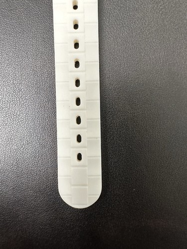 Vintage Women's Aeropostale Rhinestone Quartz Casual Watch White Rubber Band - Picture 11 of 11