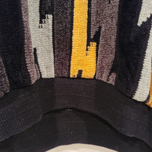 Rare Vintage Tundra Canada Men's Large Lightning Bolt ⚡ Soft Lightweight Sweater - Picture 8 of 12