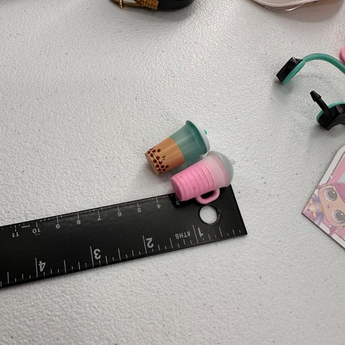 LOL Surprise Remix Music Accessories Set Instruments Hats Dollhouse Play Doll a - Picture 9 of 12