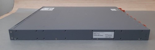 Juniper Networks QFX5200-32C-AF0 32-Port 100GB Network Switch - Picture 4 of 10