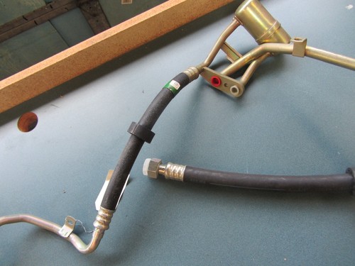 Conjunto de manguera de aire acondicionado vintage Mercedes, 1021304557 - Imagen 9 de 14
