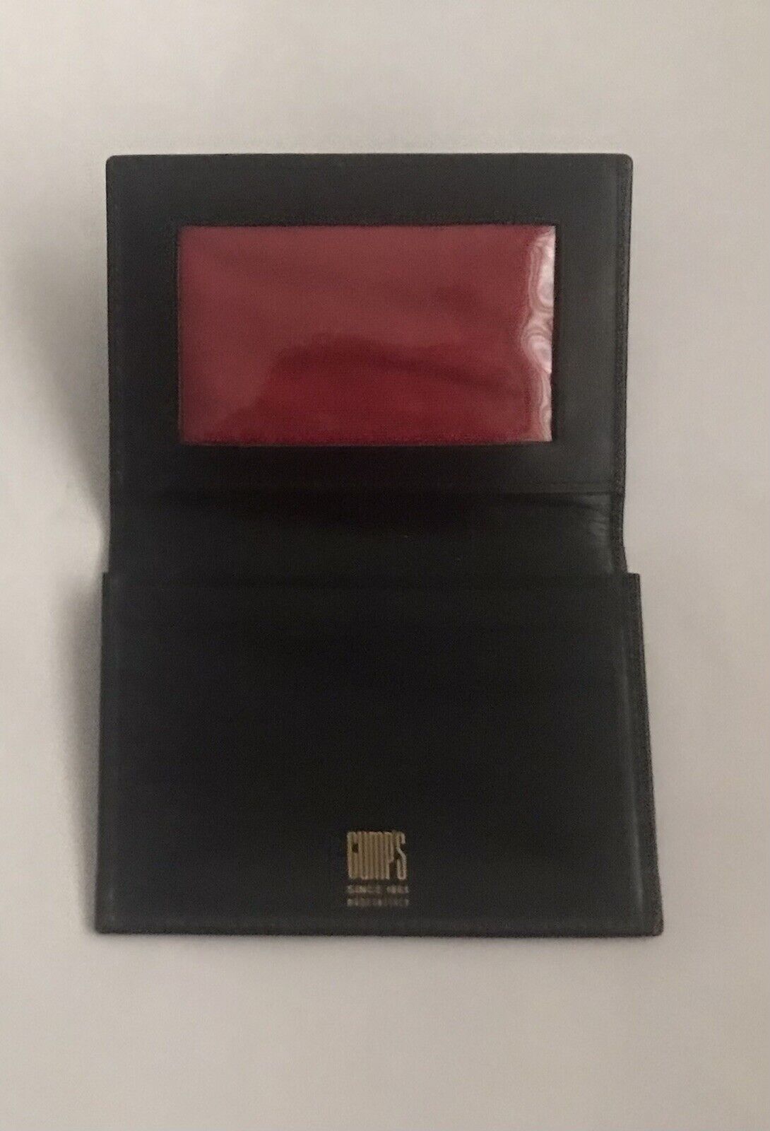 Foto 3 di 12