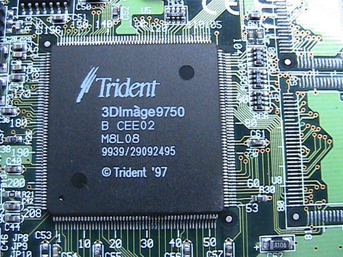 1 GEBRAUCHTE JATON JTNMC VCTR82107AGP VIDEO-773&TV GRAFIKKARTE 4MEG TRIDENT GRAFIKKARTE - Bild 3 von 5