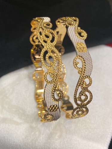 Stunning Dubai Handmade Bangles Bracelets In 916 Stamped 22Karat Multi-Tone Gold - Picture 10 of 16