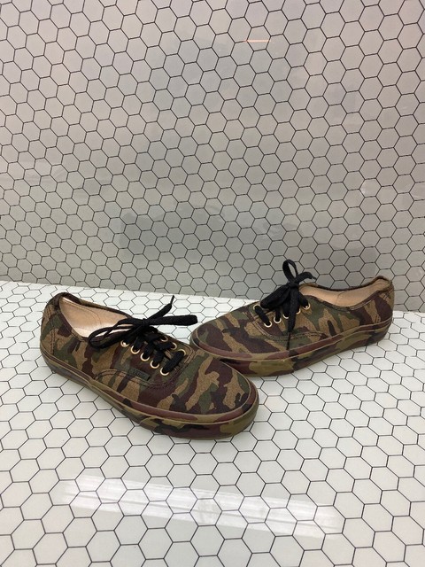 camo vans lo pro