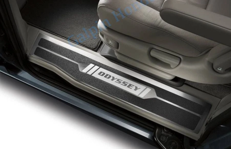 Adorno de alféizar de puerta genuino OEM Honda Odyssey 2011-2017 08F05-TK8-100 Foto 2 de 3