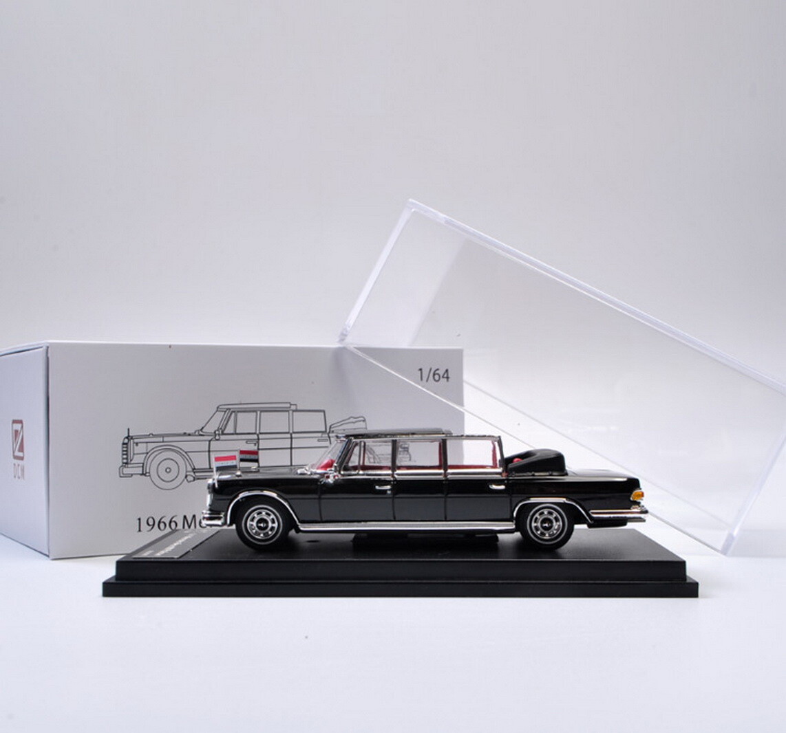 DCM 1/64 Scale Mercedes-Benz 600 PULLMAN Convertible Black DCM 1/64 Scale Mercedes-Benz 600 PULLMAN Convertible Black