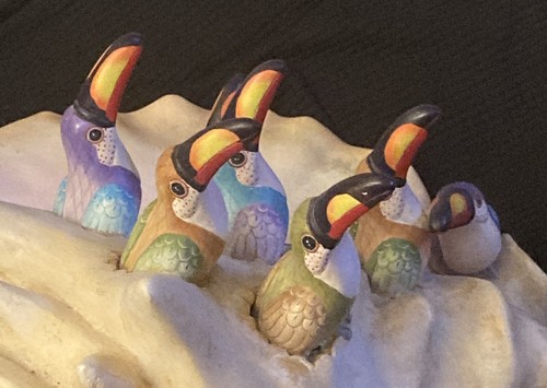Vintage Sergio Bustamonte Style Baby Toucans & Conch Shell Pottery Sculpture - Picture 4 of 7