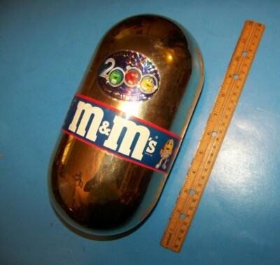 M&M's 2000 Time Capsule Kit 限定版レア M&M's 2000 Time Capsule Kit Limited Edition Collectible in