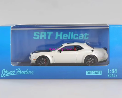 SH 1:64 White Carbon SRT Hellcat Muscle Sports Model Diecast Metal Car - Picture 12 of 12
