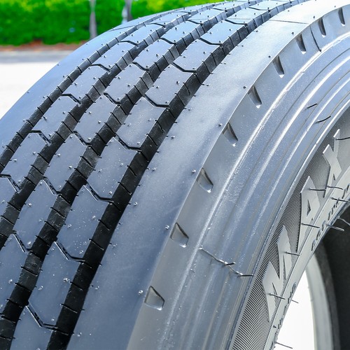 2 Tires Green Max GAR202 225/70R19.5 Load G 14 Ply All Position Commercial - Picture 5 of 12