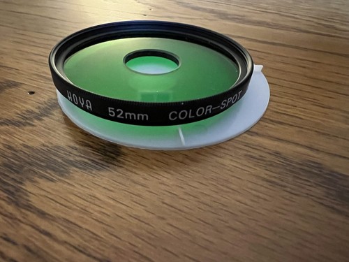 Hoya 52mm Color Spot Filter Green With Case Excellent Condition - Picture 3 of 3