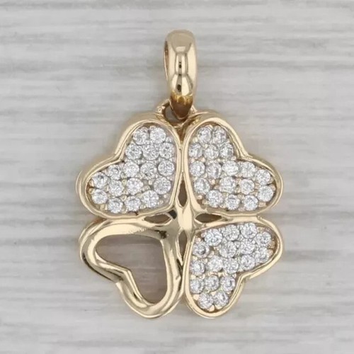 14K Yellow Gold Plated 2Ct Round Cut Lab-Created Diamond Women's Flower Pendant