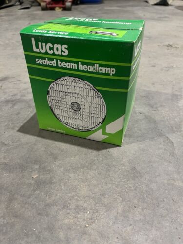 <!--F#f_0-->LUCAS Sealed beam 7
