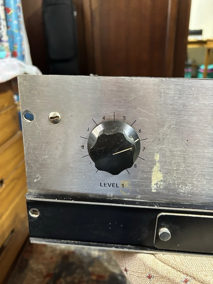 Amplificador de Potencia Estéreo Crown DC300 De Colección 2 Canales Para Sistema Rack. Funciona. Foto 4 de 4