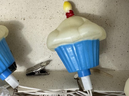 Vintage Celebrations by Silvestri Cupcake String Lights 10 Lites Indoor Outdoor - Picture 4 of 12