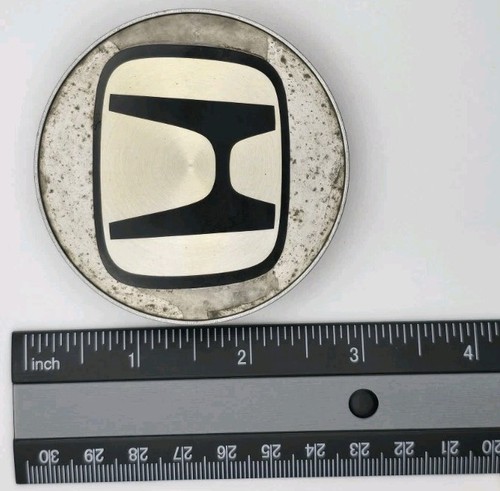 2005 HONDA ODYSSEY HUBCAP CENTERCAP OEM - Picture 2 of 5