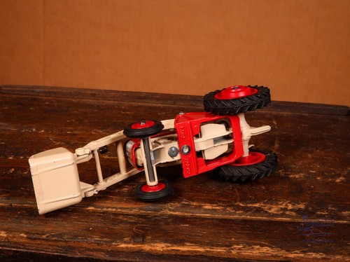 Corgi Toys 53 Massey-Ferguson 65 Tractor with Shovel vintage diecast rare - Bild 6 von 7