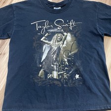 Taylor Swift Fearless Tour T Shirt Size YOUTH Medium 2009 Gildan 2000s Concert