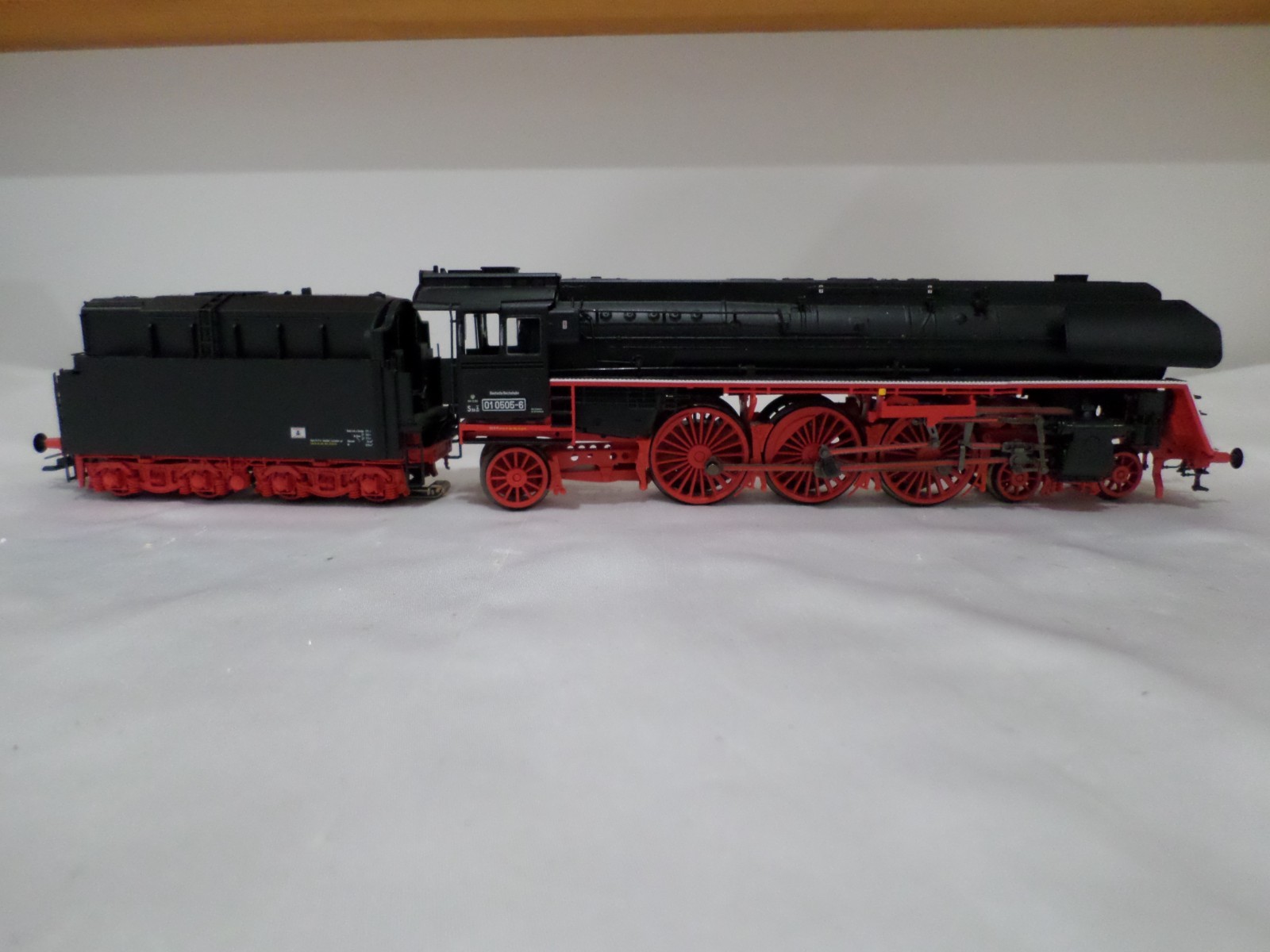 Picture 11 of 24