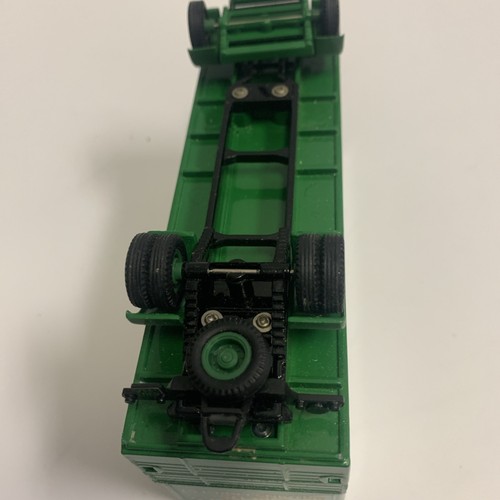 Corgi 1/50 Scale Diecast 97897B - Billy Smarts Circus Box trailer - Picture 4 of 6