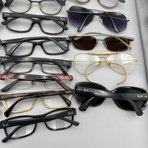 LOT GROUP OF 33 RAY BAN - Picture 10 of 10