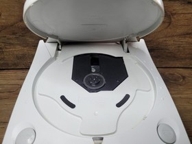 Sega Dreamcast HKT-3020, Powers On, No Disc Spin, (READ DESCRIPTION)