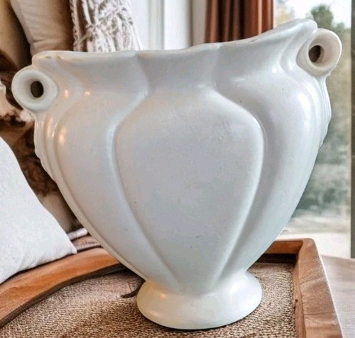 Vintage McCoy Art Deco Vase Planter 1930s Ivory White Ring Handled Urn Style 6" - Picture 8 of 11