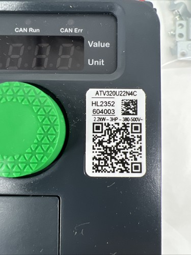 Schneider Electric ATV320U22N4C Variable Frequency Drive Altivar 320 2.2kW-3HP - Picture 8 of 18
