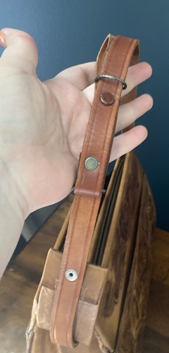Cartera de Colección Años 70 Cuero Tocada a Mano Marrón Bolso de Mano Mexicano Rosas Floral Repujado - Imagen 5 de 12