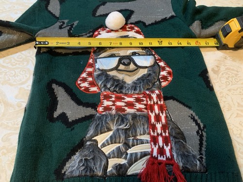 33 Degrees Ugly Christmas Sweater Sloth w/sunglasses Mens sz M - Picture 4 of 12