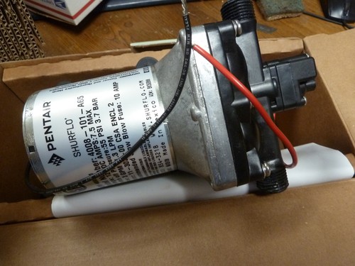 4008-101-E65 Shurflo 12V Water Pump 3.0 GPM 55 PSI Automatic 7.5 Amp - Picture 2 of 7
