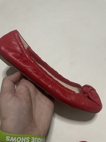 Arco plano de cuero rojo Prada IT 39,5 EE. UU. 9,5 hecho en Italia vintage - Imagen 10 de 12