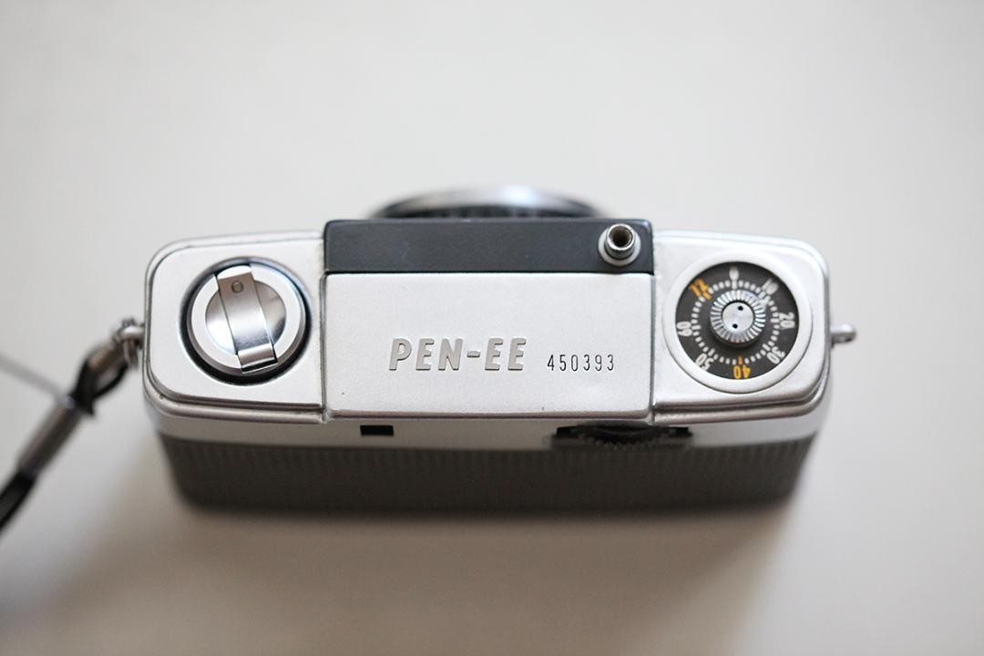 美品　Olympus pen EE Q830 Amazon.com: Olympus Pen-EE 半框35 公釐相機: 電子