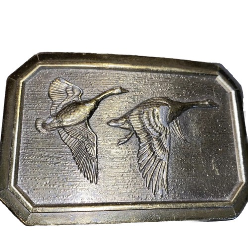 Belt Buckle Mallard Ducks Brass Men's Hunting Vtg 1970’s - Picture 2 of 3