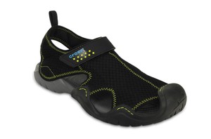 SCARPE UOMO SANDALI SNEAKERS CROCS SWIFTWATER SANDAL 15041 BLACK SCARPE UOMO SANDALI SNEAKERS CROCS SWIFTWATER SANDAL 15041 BLACK