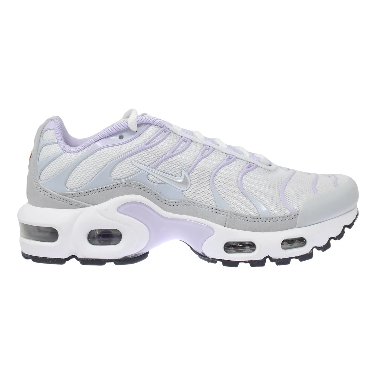 All white nike air clearance max plus grade school