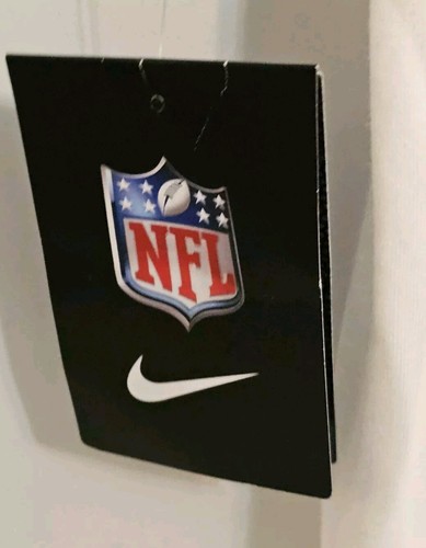 NFL Houston Texans Helmet Raised In the Air Short Sleeve T-Shirt Med New w/Tags - Picture 6 of 10