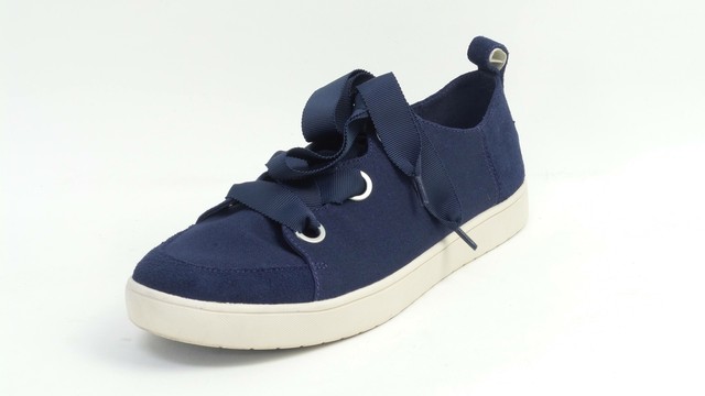 insignia blue koolaburra