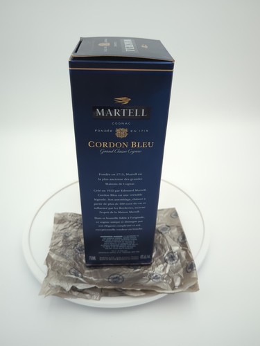 Martell Cordon Bleu XO cognac (Empty Bottle and box) - Picture 4 of 4