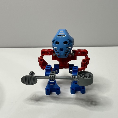 LEGO Bionicle Titans Takua & Pewku 8595 Complete with Instructions - Picture 6 of 9