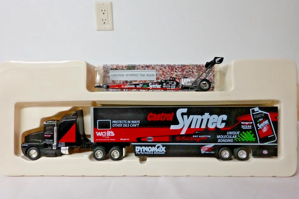 CORGI 98515 RACE IMAGE CASTROL SYNTEC PAT AUSTIN NHRA SERIES 1:64 SCALE - Image 2 of 4
