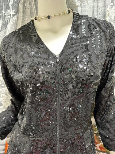 THEORY BLACK SEQUINS LONG SLEEVE V-NECK ZIP FRONT COCKTAIL DRESS SIZE 6 - Picture 3 of 7