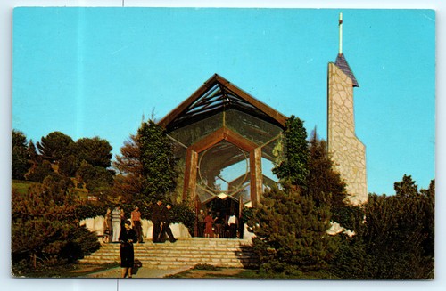 Wayfarer's Chapel Portuguese Bend Glass Building Entrance CA Vintage Postcard - Picture 2 of 4