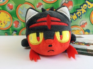 litten peluche