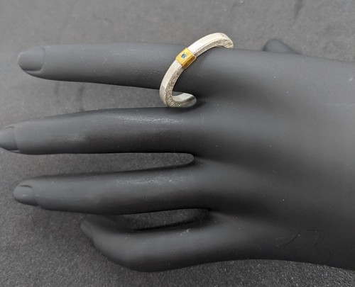 Anillo 3 mm ancho plata 999 plata fina diamante azul 0,015 ct. FLAMERE - Imagen 5 de 6